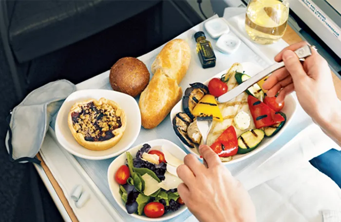 Thực đơn món ăn Eva Air hoàn thiện trải nghiệm bay của du khách