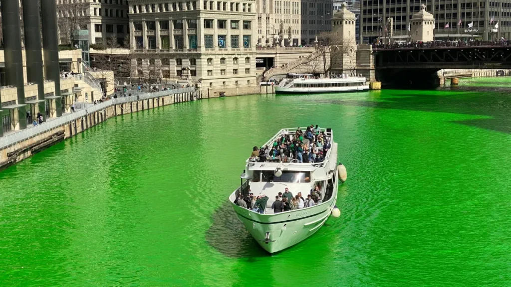 Chicago, Illinois – nơi tổ chức ngày saint patrick's day ngoạn mục nhất trên toàn quốc