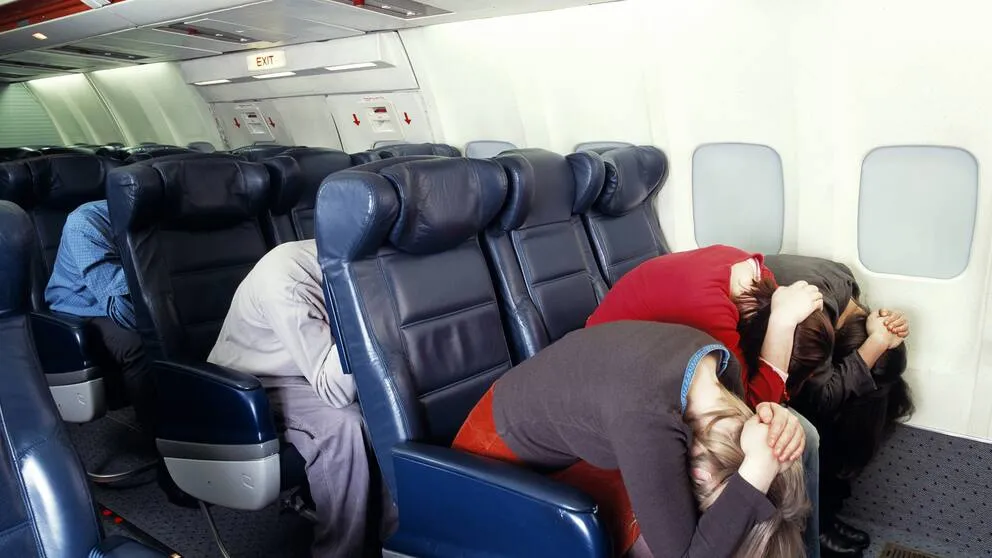 Tư thế ngồi an toàn giúp hạn chế chấn thương khi có sự cố