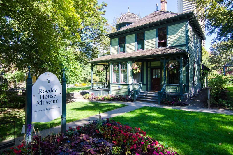 Bảo tàng Nhà Roedde