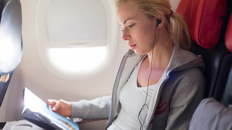 Ngủ khi bay mắt đỏ - Giảm thiểu sự xao lãng