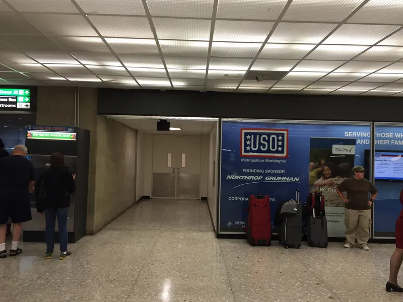 Phòng chờ USO