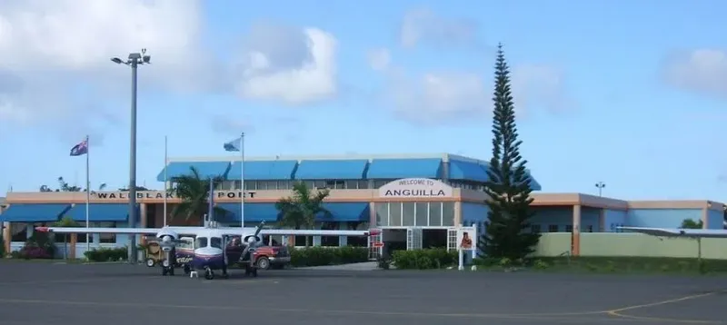 Sân bay quốc tế Clayton J. Lloyd (AXA)