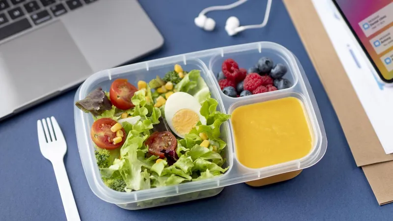 Tiêu thụ các mặt hàng dễ hỏng trước khi đi du lịch