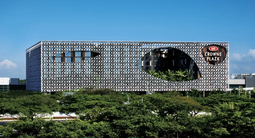 Khách sạn Crowne Plaza, Sân bay Changi Singapore