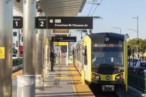 Dịch vụ đưa đón sân bay Los Angeles - Tàu điện ngầm