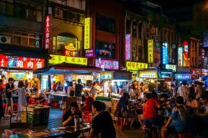 Tận hưởng không khí chợ đêm sôi động tại Đài Bắc